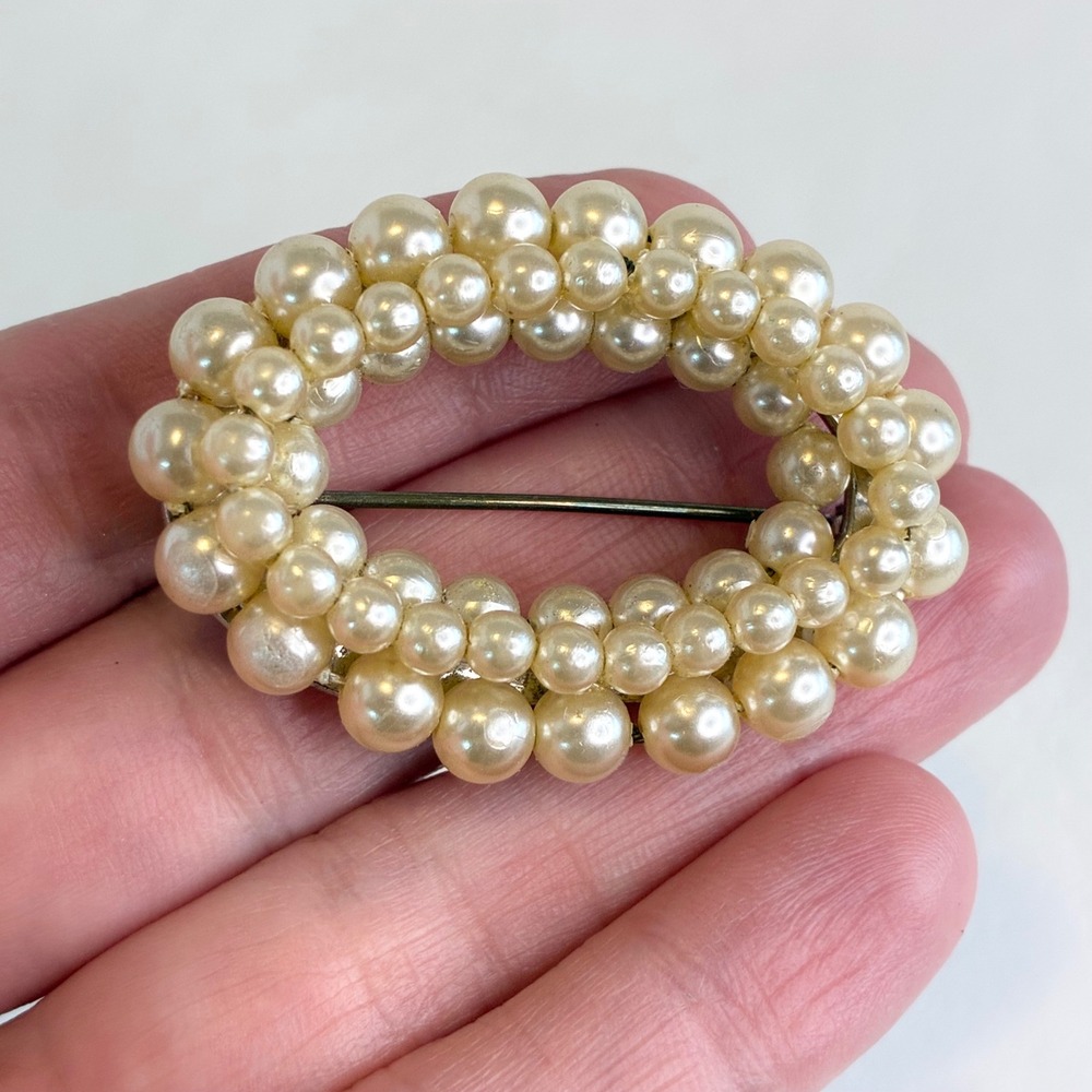 Vintage Faux Pearl Brooch Pin Set Gold Silver Tone Oval Rectangle 2pc Estate - Picture 4 of 13